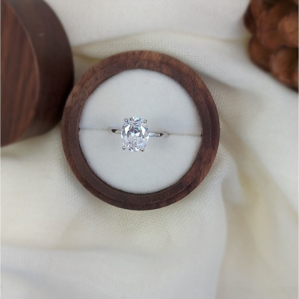 925 Silver Oval Engagement Ring - Picture 3 of 10